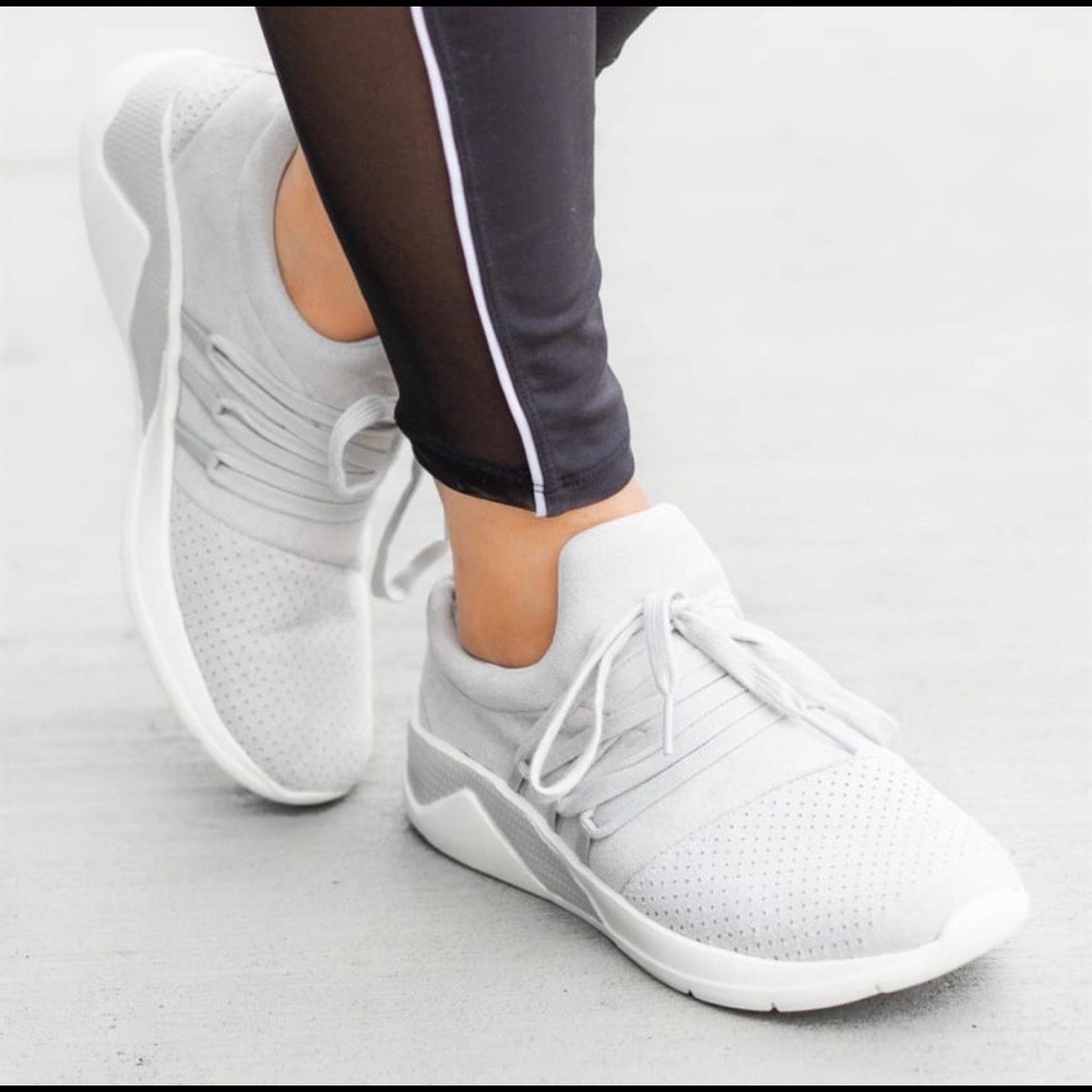 Women Trendy Mixed suede sneakers - Picture 2 of 6